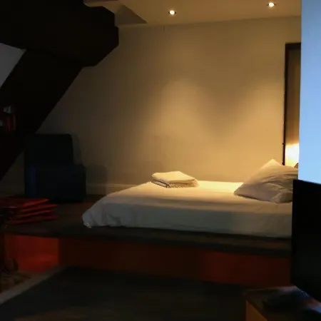 Au-dessus Du Appartement *