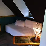 Au-dessus Du