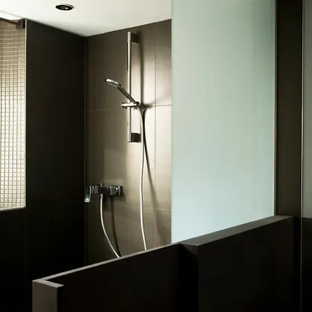 Au-dessus Du... Apartment