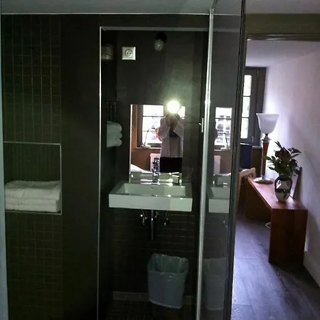 Au-dessus Du... Apartment *