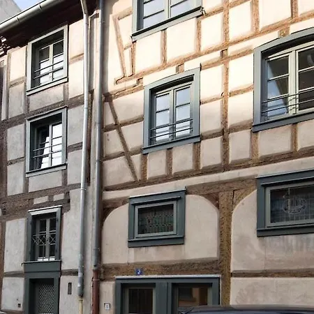 Au-dessus Du