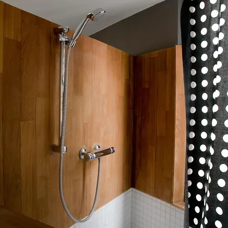 Au-dessus Du... Apartment *