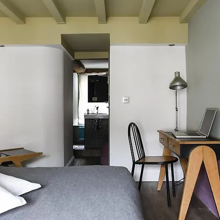 Au-dessus Du... Apartment Strasbourg