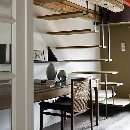 Au-dessus Du... Apartment *