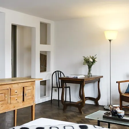 Au-dessus Du... Apartment *
