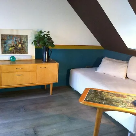 Apartment Au-dessus Du...
